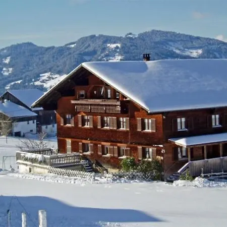 Familienbauernhof Metzler *